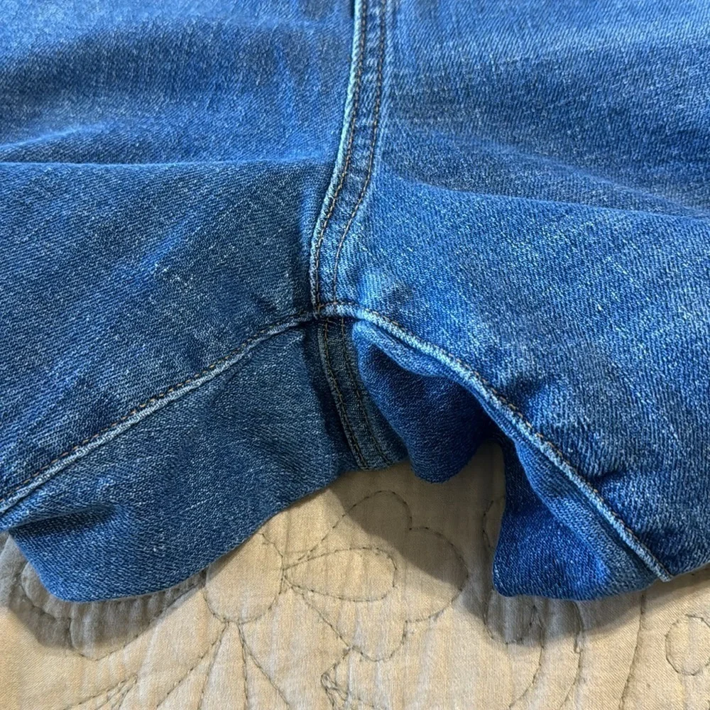 J Crew Denim Woman’s 9” Raw Hem Cropped Straight Jean